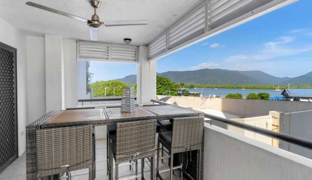 Madison Magic: Waterfront Balcony Haven with Pool