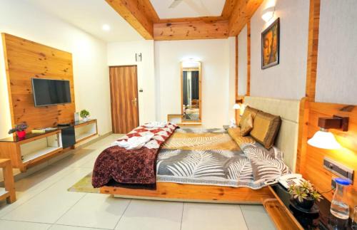 Mayur Solan Himachal Feel Like Home