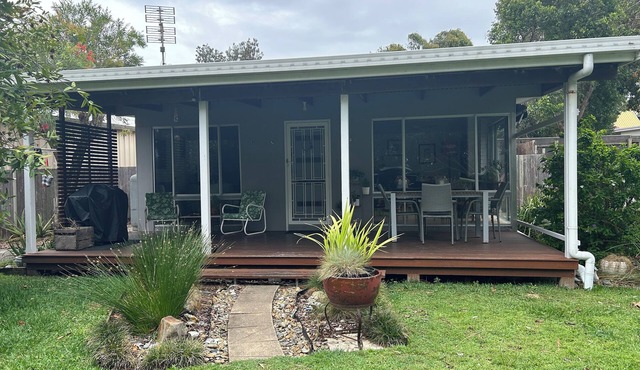 Minnie RetreatnFunky beach shack nestled in nature with the ocean vistas
