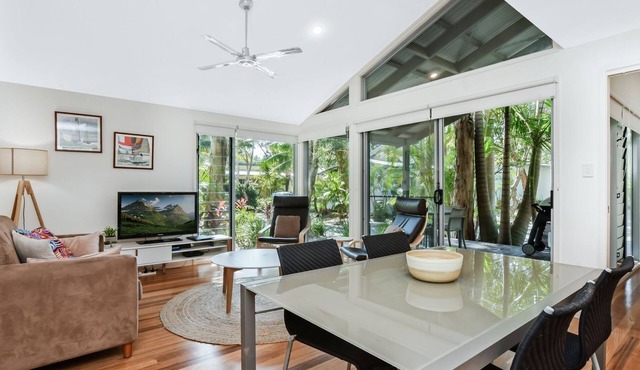 Mobys Beach House # 11