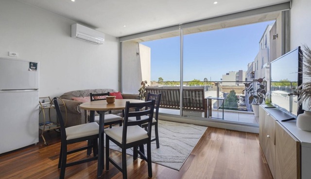Modern Elegance Meets Urban Style in St Kilda