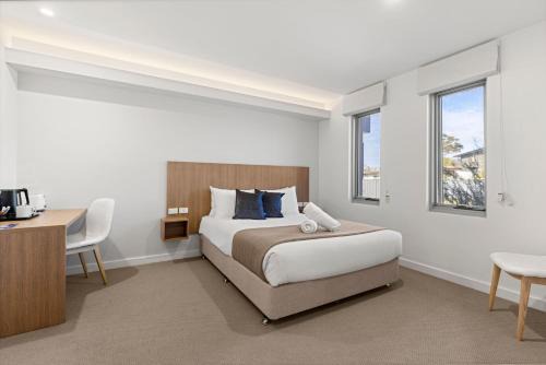 Modern Queen Studio - 6 Min Walk to Callala Beach