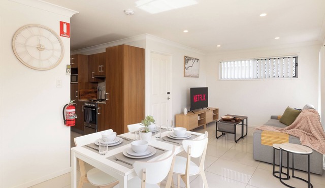 Modern Rocklea 1BR | Kitchen & Balcony | 116D1