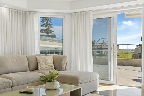 Modern Seafront Luxury, Steps from the Beach