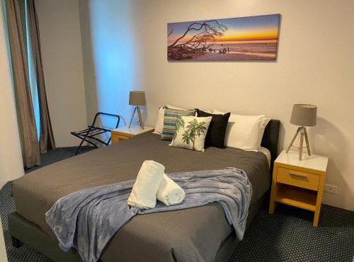 Mooloolaba Beachfront: Superior Resort Apartment