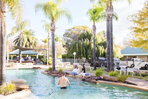 Murray Downs Resort
