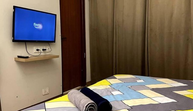 Netflix & Chill By Buddies Home