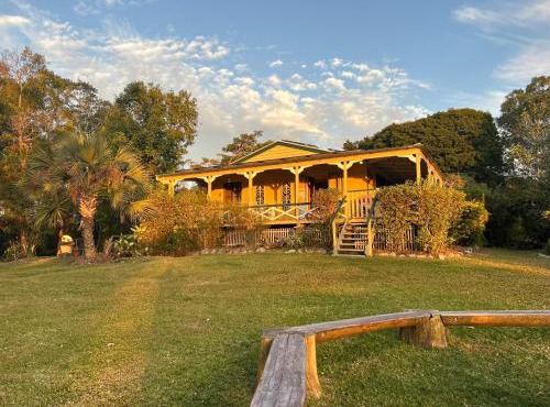 Noosa Hinterland Escape