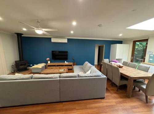 Oasis of Hope - Guest House by the creek - 2 bedroom - 1 bathroom - veranda