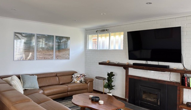 Ocean Lookout - Bunga St 69