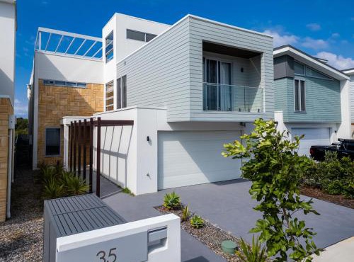 Oceanfront Oasis | Stylish 4BR w/Epic Terrace