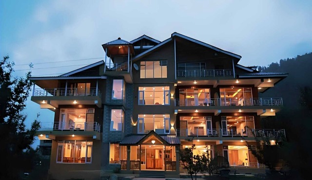 Omavya Cottage