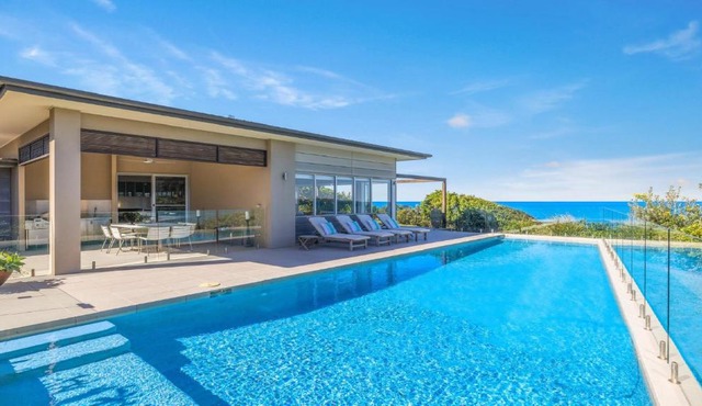 Osprey -Spectacular Location, Luxe, Pool Views