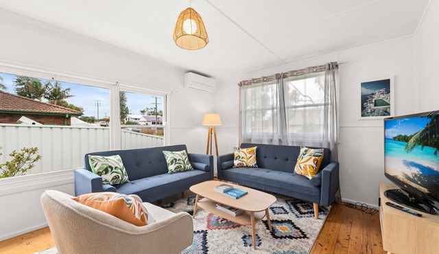 Pacific Avenue, Anna Bay, 15