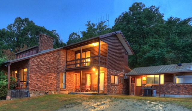 Pender Lea Chalets - The Studio