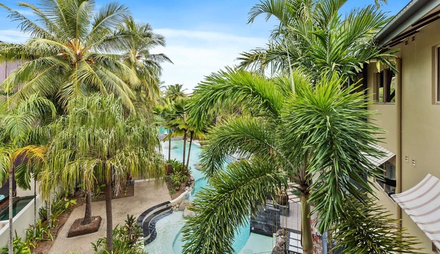 Pineapple Palms - Resort 9 Pools Gym