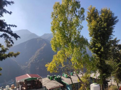 Polet Mountain Resort