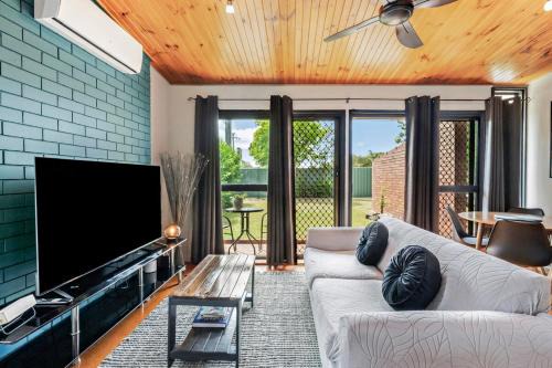 Pukeko Guesthouse - Relax in Redcliffe