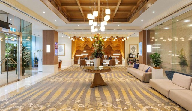 Pullman Reef Hotel Casino