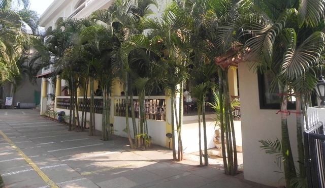Riverside Regency Resort