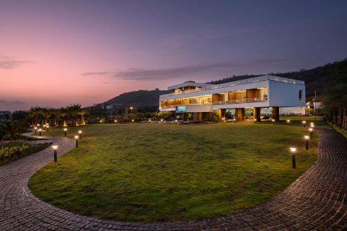 Saffronstays Anndaz Riviera