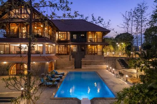 SaffronStays Vedika Heritage Family Suite