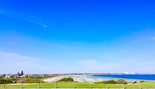 SALT @ North Beach WALLAROO (absolute beachfront)