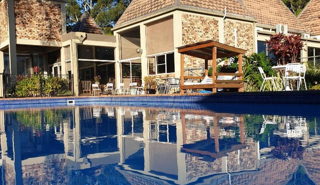 Sanctuary Resort & TreeHouse Restaurant