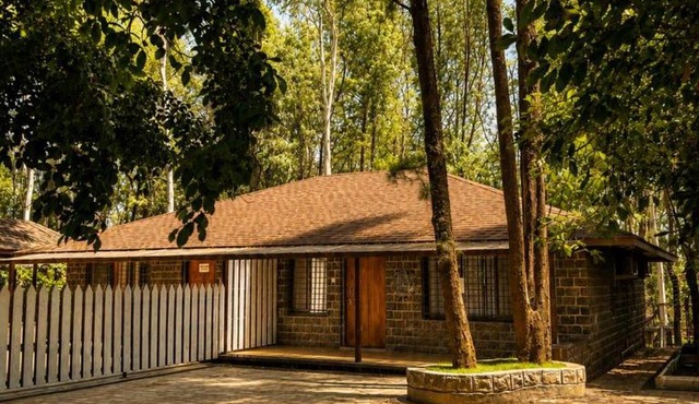 Savali 2BHK Villa, Bhor,Pool, Nature Stay, Kayaking & Bonfire ,Barbecue & Family Getaway ,Resort