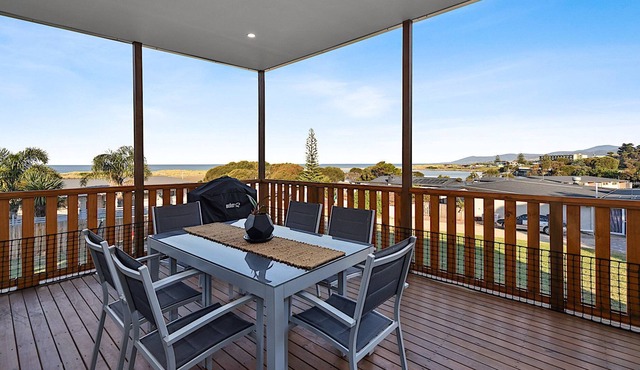 Scamander Beach Luxury