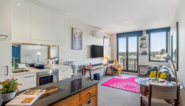 Seaside Studio Apartment in Frankston, Melbourne