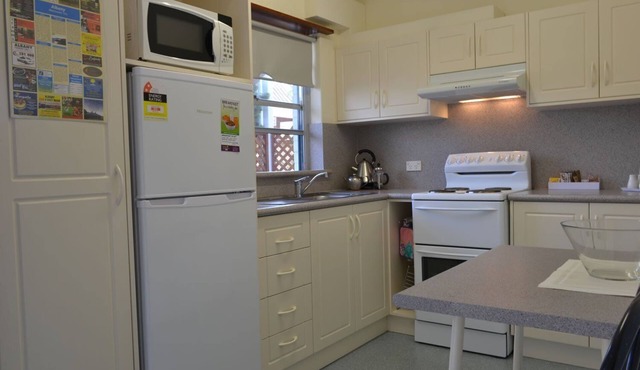 SELF CONTAINED-2 Bdrm Apartments