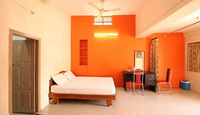 Sibi Lodge