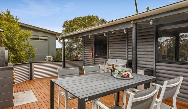 Silvers Anchor - 2 Bennett Street