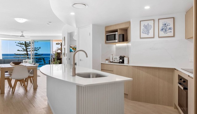 Sirocco 506 - Two Bedroom unit Sleep 6 - FREE WIFI - Located on the front of Mooloolaba Esplanade