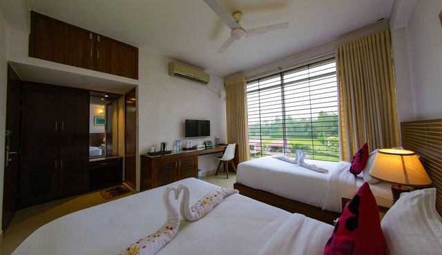 SKS Inn