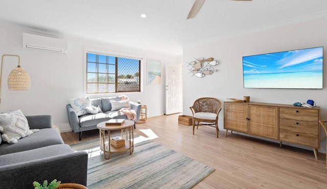 Slow Coastal Living · Walk Everywhere in Cabarita