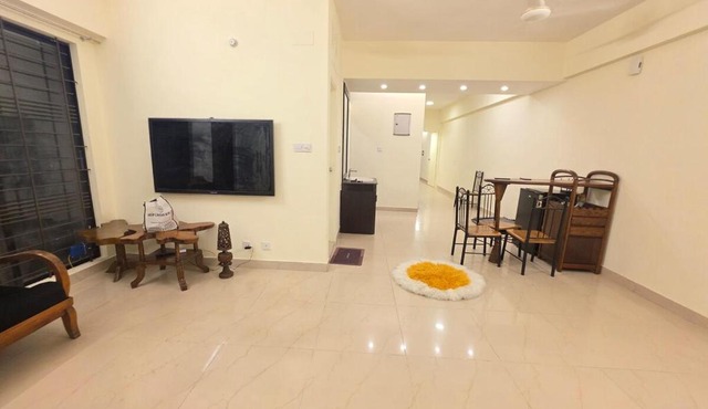 Spacious 3 bed 1300sf flat in Mirpur DOHS in Chak Digun