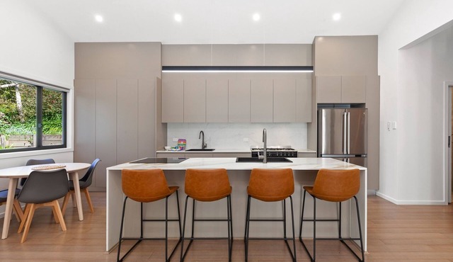 Spacious 4-Bed House in Scenic Wentworth Falls