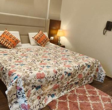 StayEase Studio - Near Expo Mart, Greater Noida