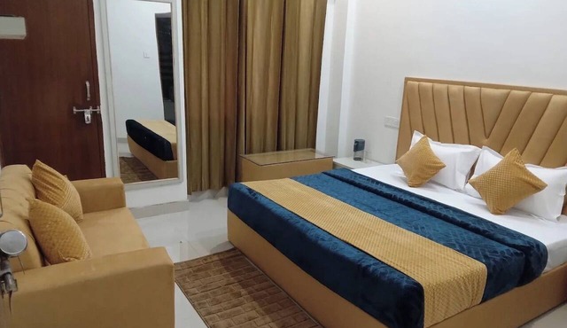 Swayambhu Hotel