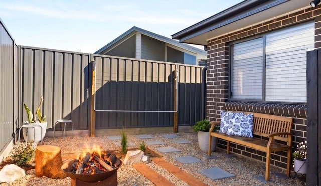 The Bayswood Retreat on Moona Creek by Experience Jervis Bay