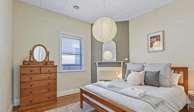 The Edward Charmer - Heritage Home