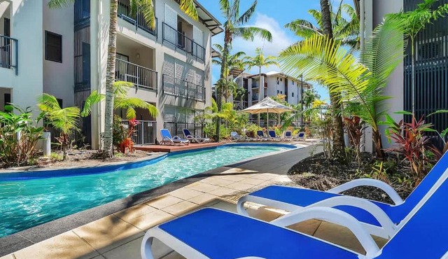The Trinity Duo - Resort Comfort near Beach & Dining