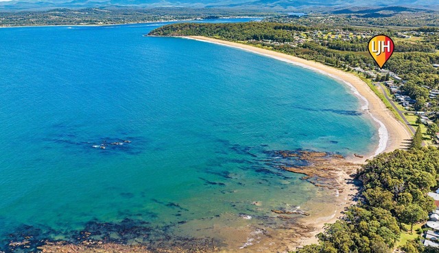 Unit 1: Coastal Gem in prime location