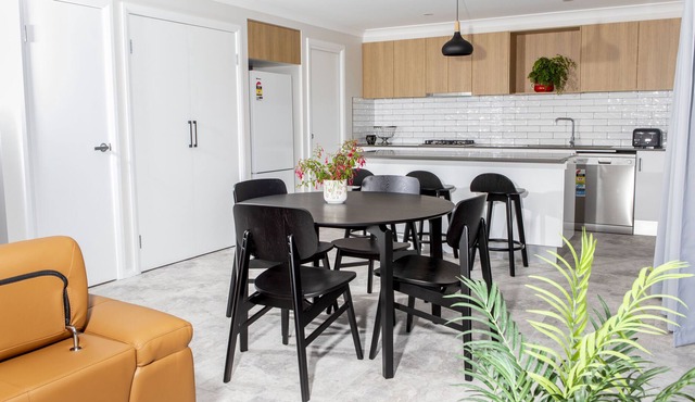 Uralla Apartments