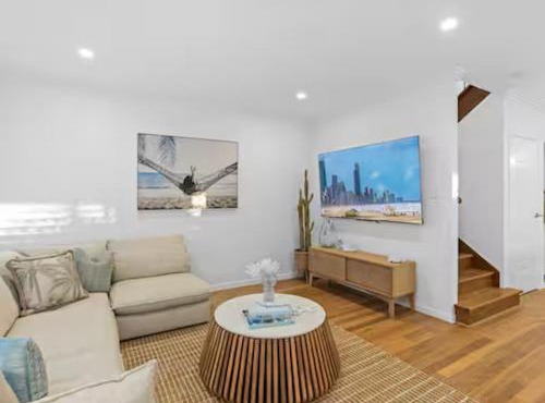 Villa Luxe Miami, Heated Pool, 5 min walk to beach