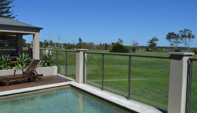 Watermark 5 - Lifestyle Yamba