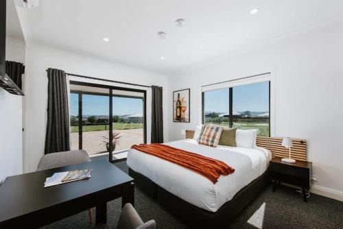 Wattle and Gum Suite - A Stylish Boutique-style Stay