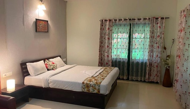 Wayanad Turmerica Premium Pool Resort